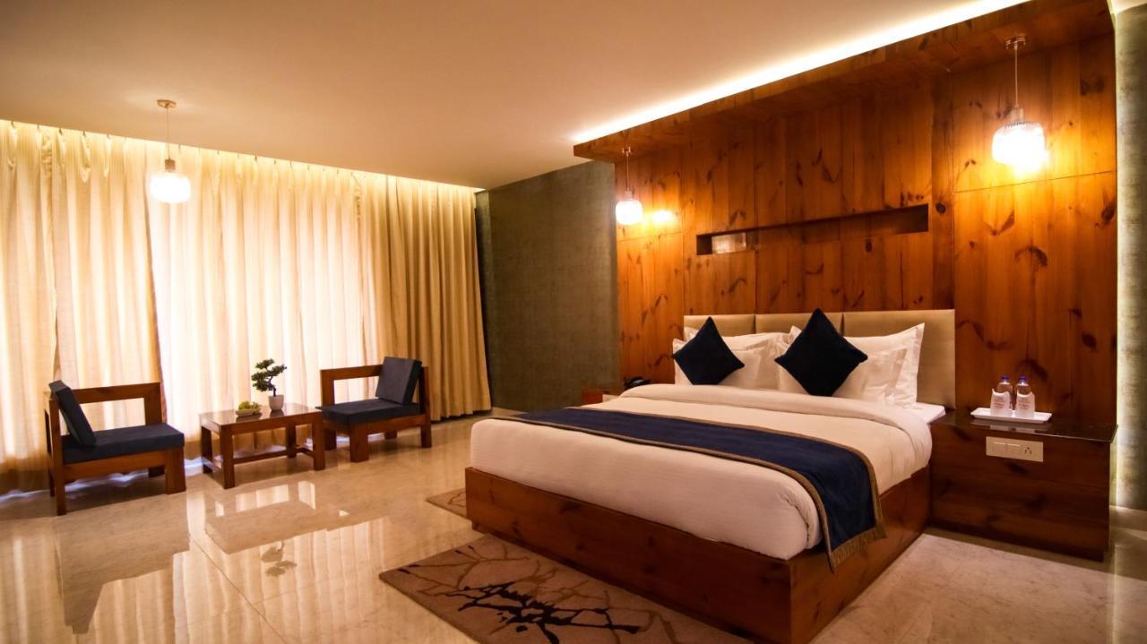 Golden Fern Resort Shimla Exterior foto